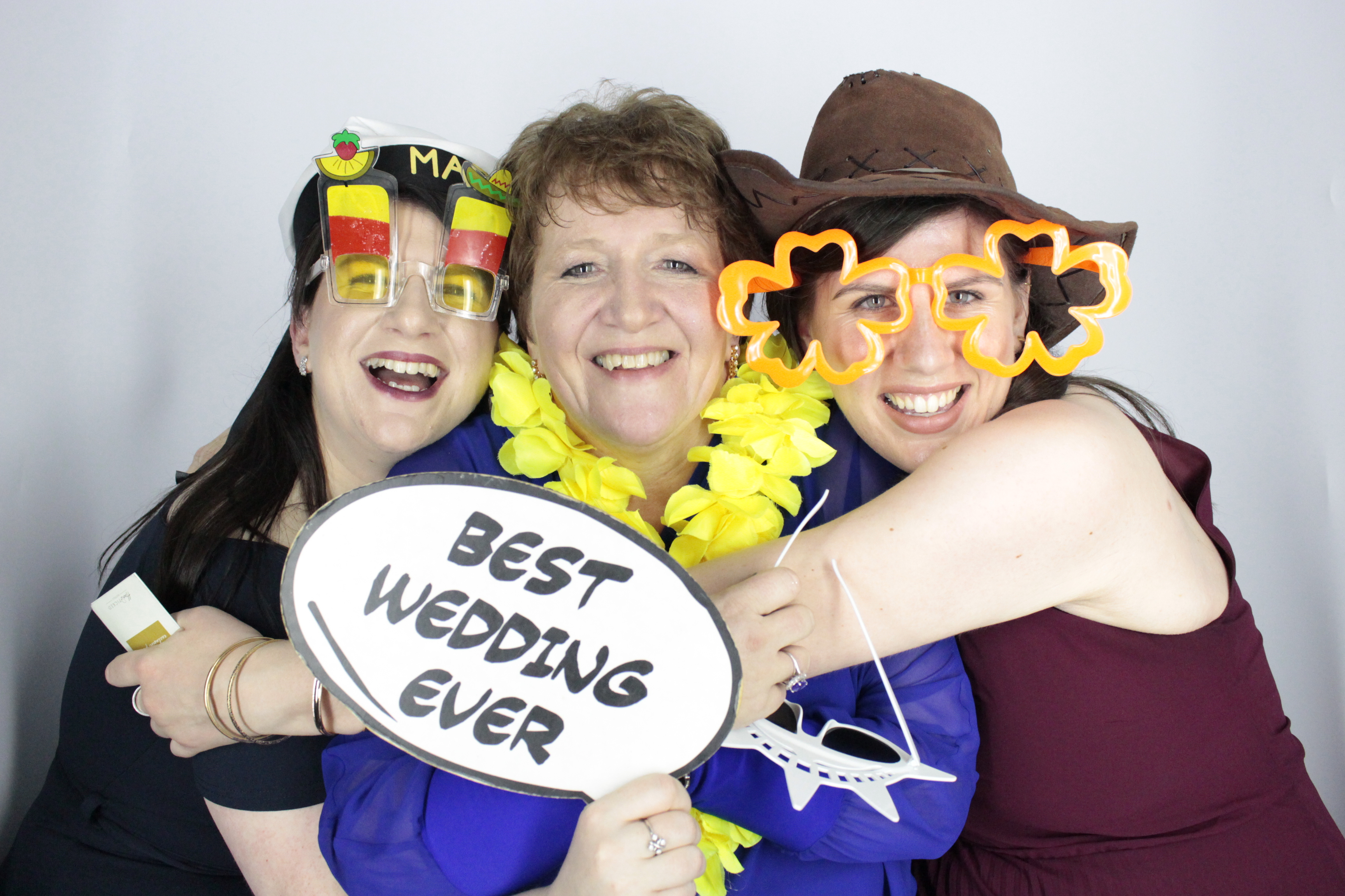 Darren and Claire’s Wedding  | View more photos from the event at gallery.myphotoboothexperience.co.uk/u/MyPhotoBoothExperienceLtd/Darren-and-Claire’s-Wedding